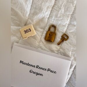 Louis Vuitton Lock 303